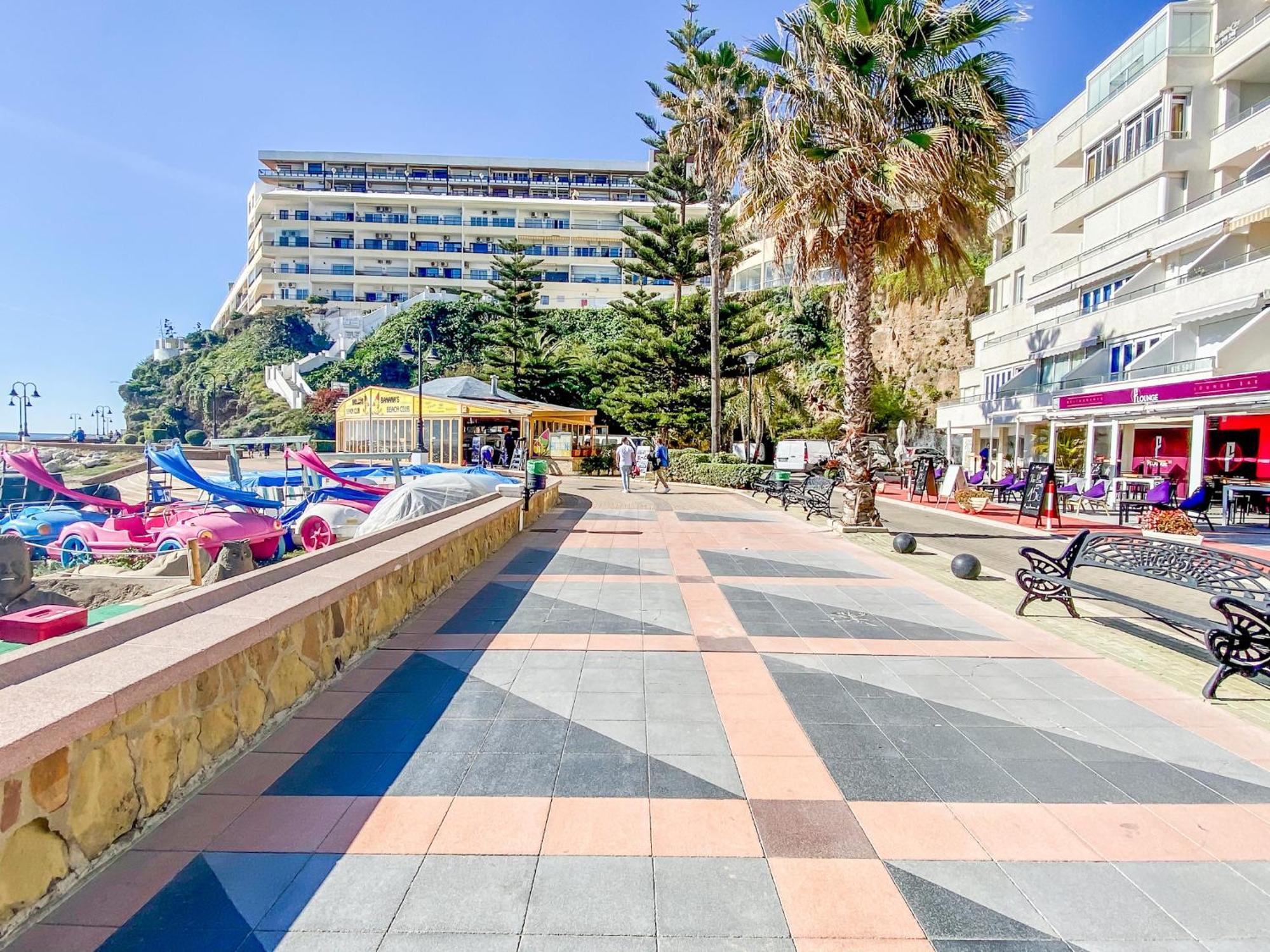 Suite Eden Torremolinos Exteriör bild
