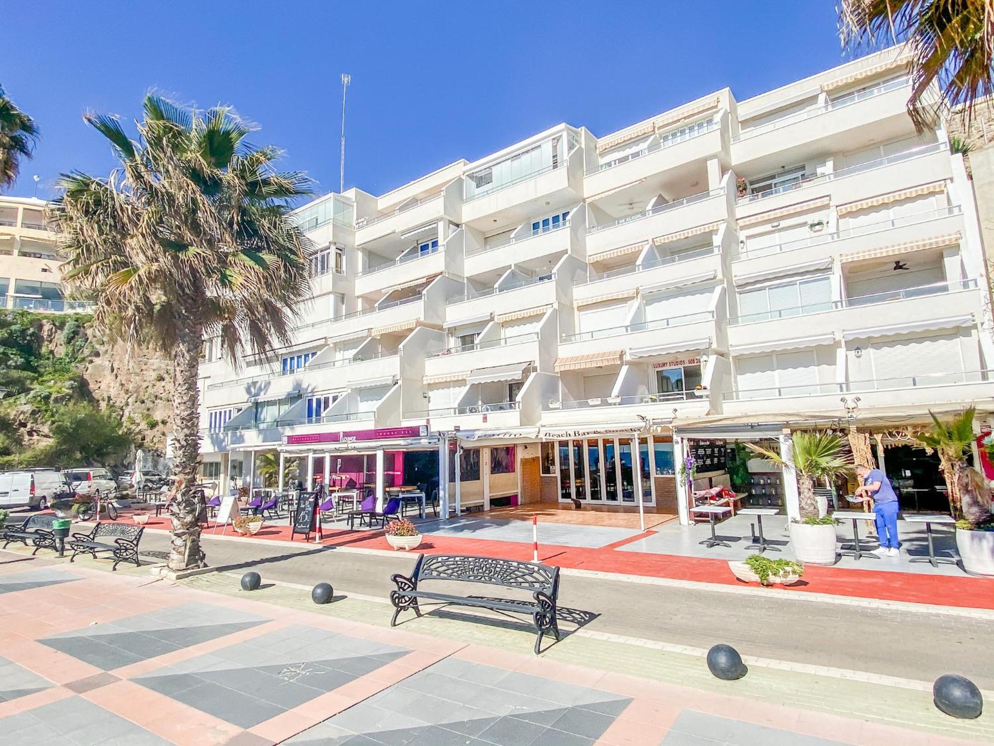 Suite Eden Torremolinos Exteriör bild